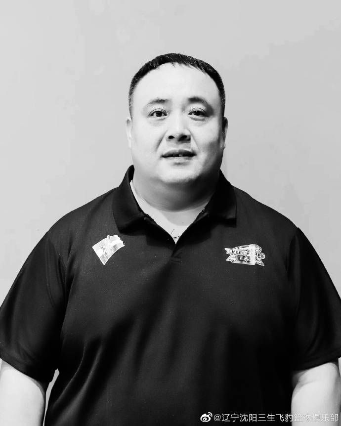 虽说这部影片换了导演诺姆·穆罗，但单从预告片上看还是非常明显的扎克·施耐德风格。